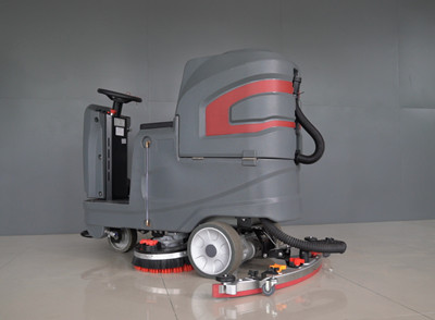 洗地机厂家告诉您清水箱加水要注意哪些问题